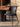 Cadeira Brooklyn estofada em courino sintético PU. preto #cor_preto