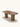 Mesa Évora com tampo em MDF chanfrado em efeito "borda infinita" e bases em madeira maciça usinada. natural #cor_natural