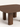 Mesa Coimbra com tampo em MDF chanfrado em efeito "borda infinita" e bases em madeira maciça usinada.
natural #cor_natural