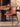 Cadeira Brooklyn estofada em courino sintético PU marrom #cor_marrom
