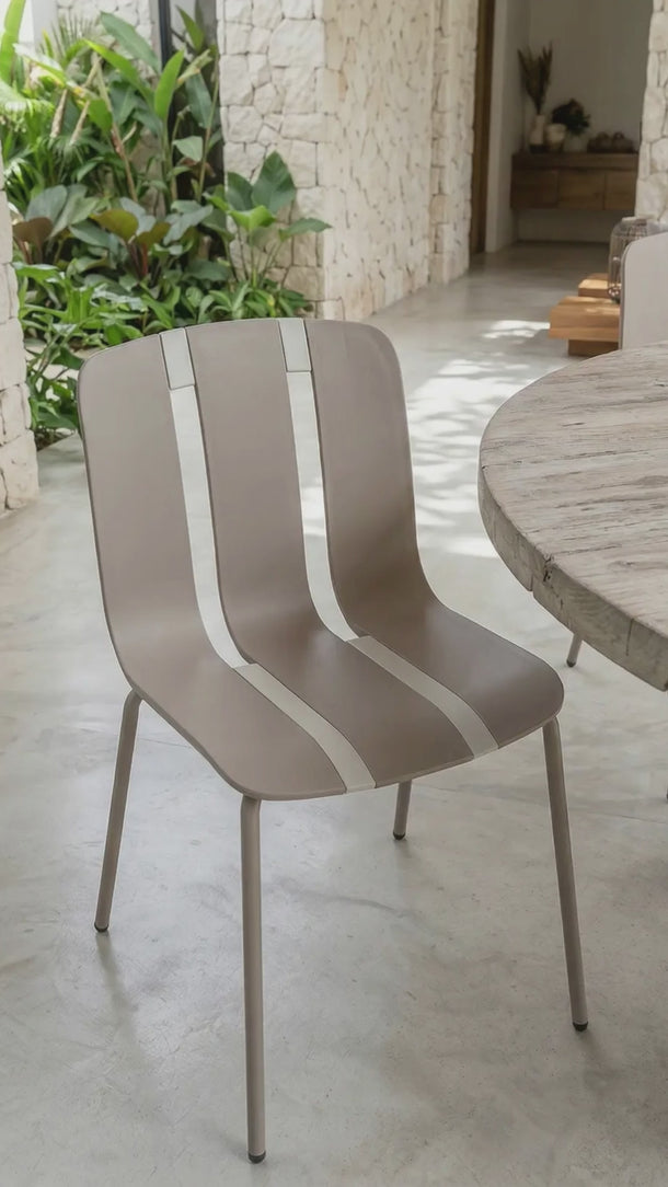 Cadeira Maui em polipropileno resistente Fendi #cor_fendi