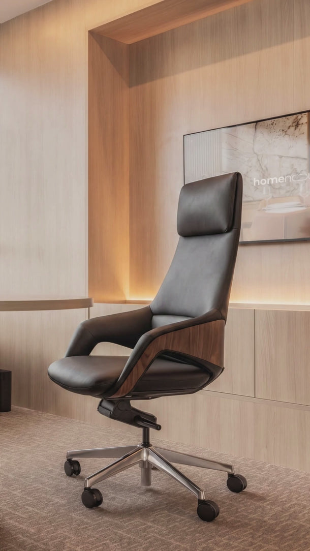 Cadeira De Escritório Davos Presidente em couro natural italiano com mecanismo relax e certificação NR-17 preto #cor_preto